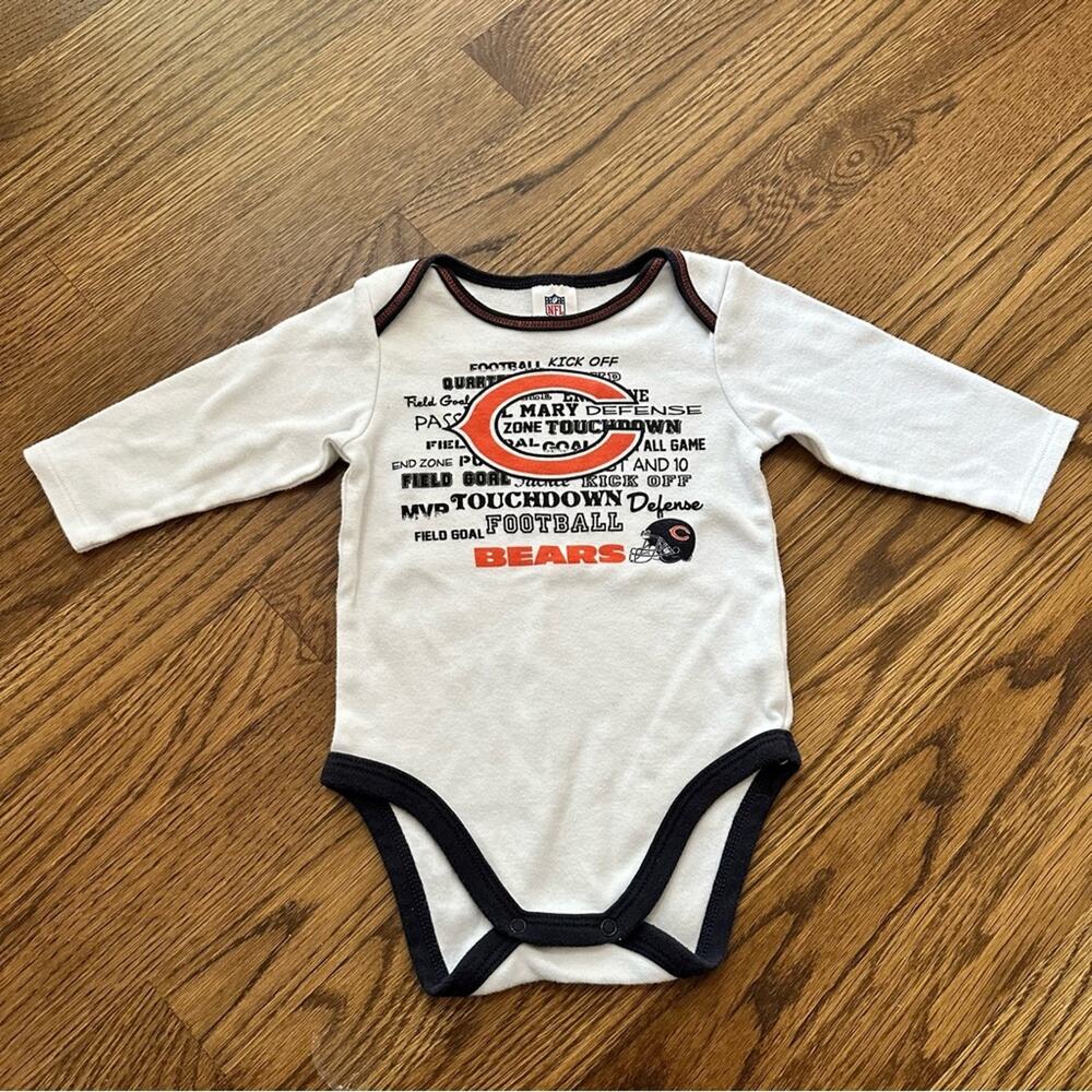 NFL Chicago Bears long sleeve onesie bodysuit, size 3-6 months